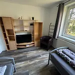 Ruhige 3-zimmerwohnung Im Norden Bremens Fuer Monteure Und Geschaeftsreisende Pm 33 Eg *