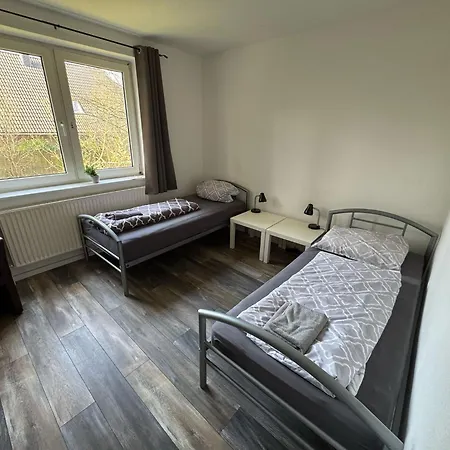 Appartamento Ruhige 3-zimmerwohnung Im Norden Bremens Fuer Monteure Und Geschaeftsreisende Pm 33 Eg Brema